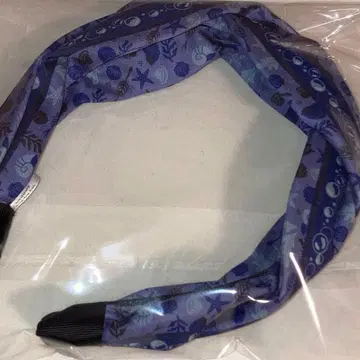 트위스테 전시회 머리띠 옥타비넬 기숙사