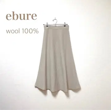 새상품급 ebure 니트 플레어 스커트 울 100%