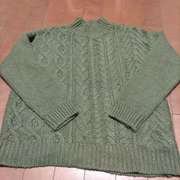 URBAN RESEARCH DOORS 케이블 니트 스웨터