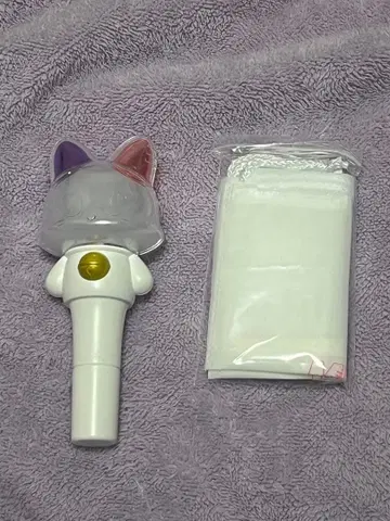 ME:I 미아이 응원봉 OFFICIAL LIGHT STICK