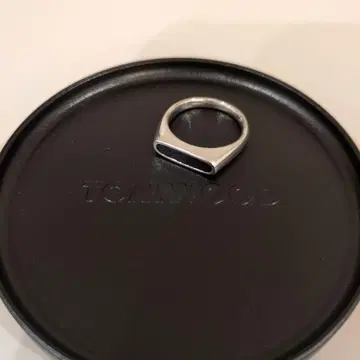 TOM WOOD 톰우드 Mario 반지 실버925/오닉스 5호