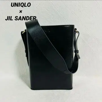 새상품급 유니클로 질 샌더 +J 가죽 천연 가죽 숄더백 엠보싱 가공