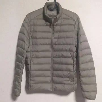 UNIQLO 울트라 라이트 다운 S 사이즈