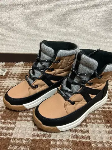 SOREL 방한 부츠 베이지/블랙