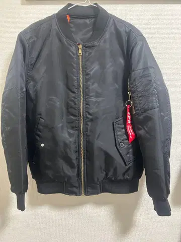 MA-1 블랙 자켓 오렌지 라이닝