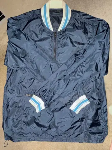 A.P.C. 나일론 풀오버