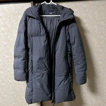 유니클로 심리스 다운 숏코트 S UNIQLO 그레이