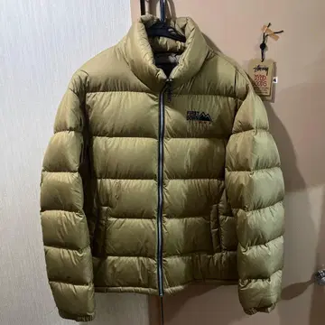 FIRST DOWN 카키 다운 자켓