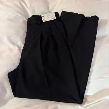 GU 투 턱 배기 슬랙스 M