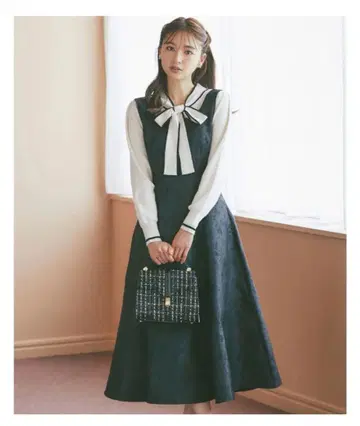 토코 클로젯 자카드 점프 스커트