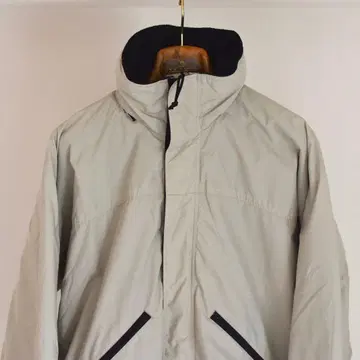 Patagonia fusion jacket 오벌 로고 S 사이즈