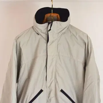 Patagonia fusion jacket 오벌 로고 S 사이즈