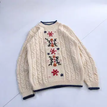 빈티지 꽃무늬 자수 니트 모크넥 A9