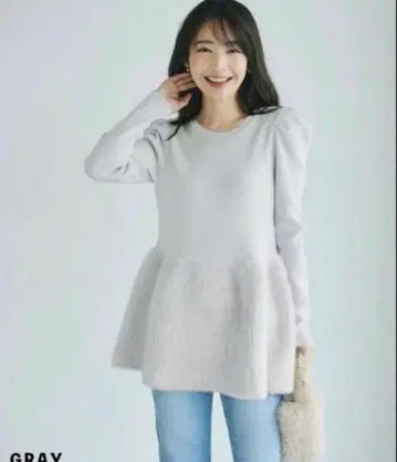 [ 미사용 새상품 ] basement 페플럼 샤기 니트 그레이 베이스먼트