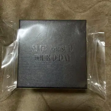 SUGA August DDAY 투어 귀걸이 SET (SV_F)