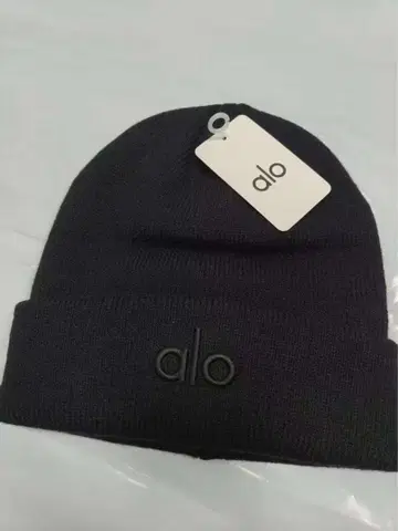 alo 니트 모자 블랙