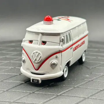 [ Mb96 ] 토미카 카즈 필모어 구급차 타입 제조 중지