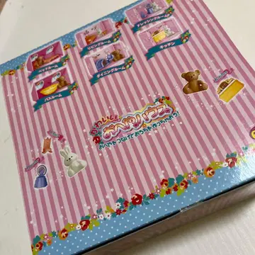 귀여운 방의 미니어처 세트