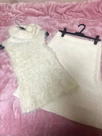 화이트 퍼풍 셋업