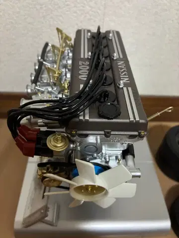 하코스카 (KPGC10) 엔진 대형 모형