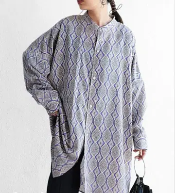 새상품급 패턴 안티카 다마스크 무늬 스탠드 카라 셔츠 튜닉