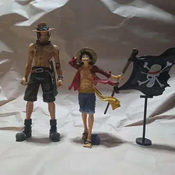 원피스 에이스 루피 피규어