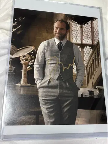 주드 로우 사인 코믹콘 2025