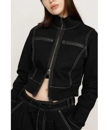 블랙 크롭 자켓