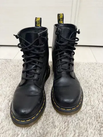 닥터마틴 부츠 US6