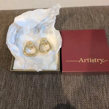 Artistry 골드 후프형 귀찌