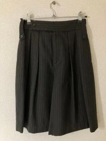 MARGARET HOWELL 플리츠 큐롯 스커트 다크 그레이