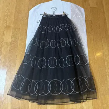 그레이스 콘티넨탈 실버 라메 스커트