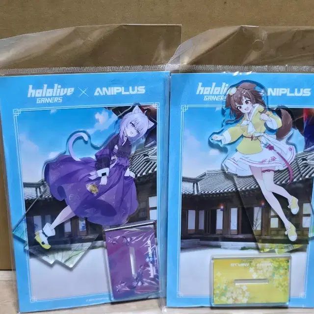 홀로라이브 애니플러스 한복 아크릴 스탠드 2종