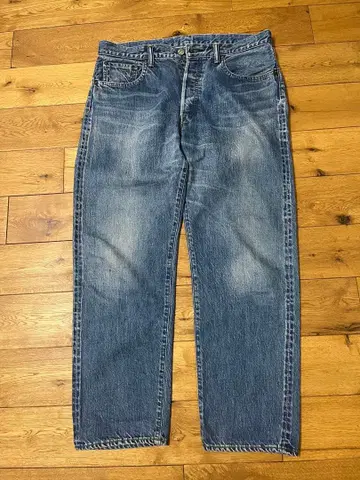 A.PRESSE 스트레이트 데님