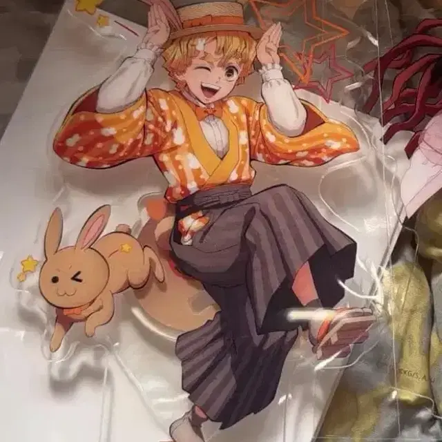 귀멸의 칼날 귀칼 토끼해 토끼의 해 젠이츠 아크릴 스탠드