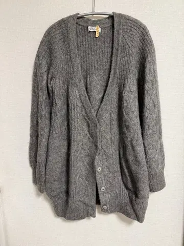 iliann loeb 그레이 케이블 짜임 긴팔 가디건