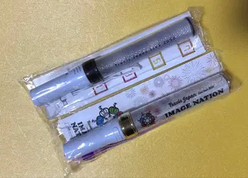 TravisJapan 응원봉 2개