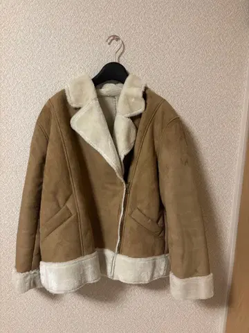 무스탕 코트 풍 베이지 집업