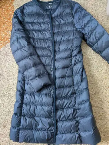 유니클로 울트라 라이트 다운 S 사이즈