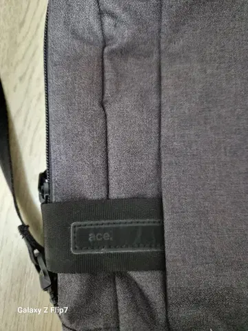 ace. 그레이 숄더백