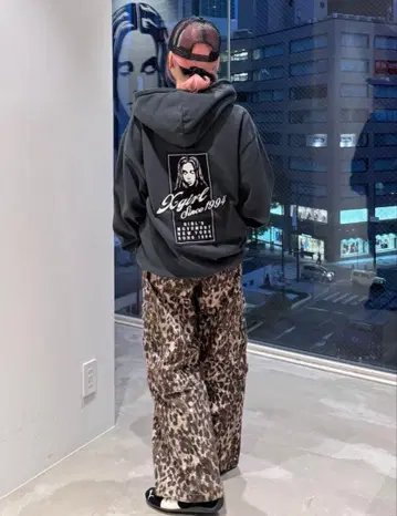 [ 새상품 ] 배송비 포함 XGIRL 지퍼 후드티 엑스걸 후드티 맨투맨