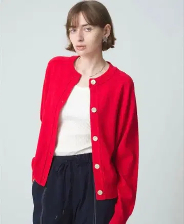 Gwen 크루 넥 가디건 론 헤르만 데밀 리