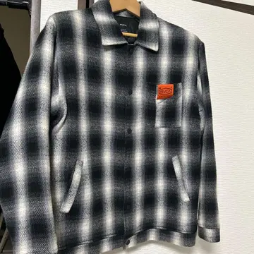 RVCA 블랙 화이트 체크 자켓