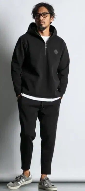 더퍼 블랙 라벨 종이상자 니트 셋업 후드티 팬츠 L 세트