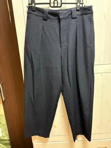 THE HINOKI 네이비 슬랙스