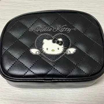 SPINNS 헬로키티 퀼팅 파우치 블랙