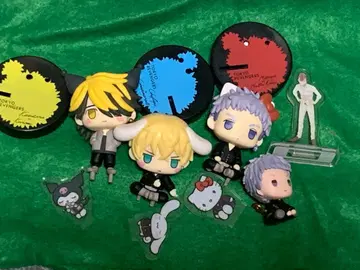 도쿄 리벤저스 미니 피규어 산리오 아크릴 스탠드 시나몬 쿠로미