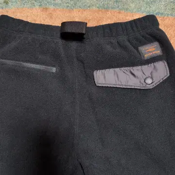 새상품 TIGORA BEAMS DESIGN 플리스 블랙 팬츠