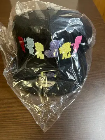 오소마츠 6쌍둥이 NEW ERA 9FIFTY 실루엣 캡 자수 모델 미개봉