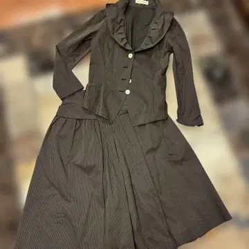 새상품급 Hiroko Koshino 스트라이프 셋업 38